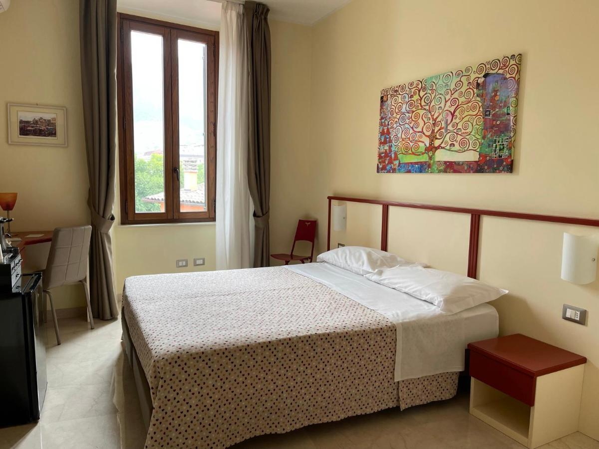 B&B Ponte Capograssi Sulmona Buitenkant foto